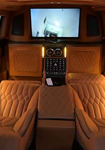 Black Limo Prestige About Us